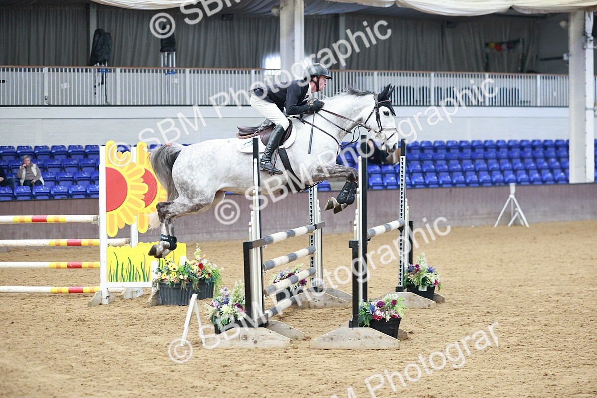 SBM_000639 - Class 4 - Senior Newcomers - 1.10m