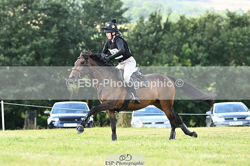 240825X-113927-32090 - 70cm XC 11.00 to 12.00