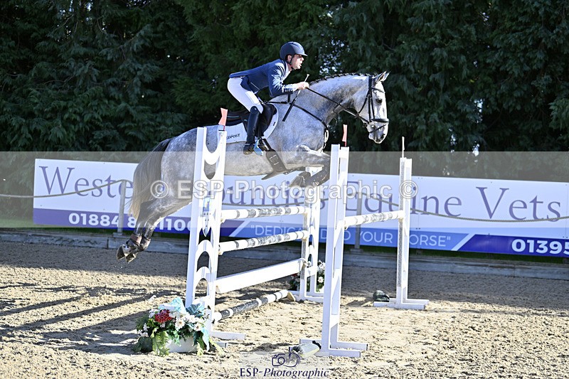 241026-115510-12665 - 001-Cameron.Beer-NEWPORTS.DEFINITELY.UNTOUCHABLE