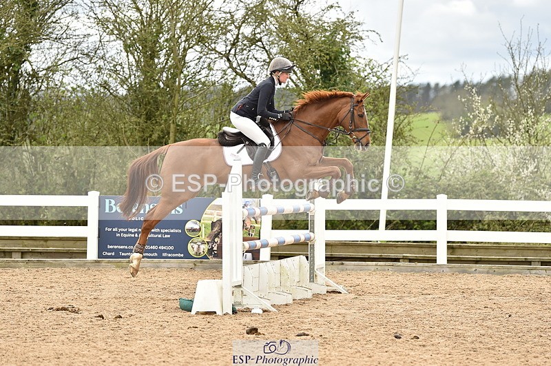 240403A-143116-00826 - Cls 4 Newcomers and 1.10m Open