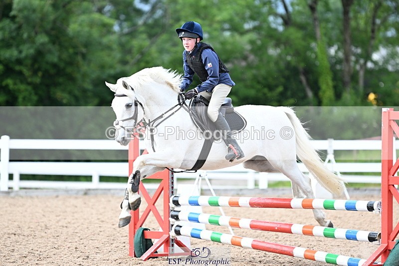 240611A-171943-00533 - 70cm