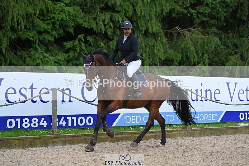 230713-102905-27005 - Cls 66 Newcomers & 1.10m Open