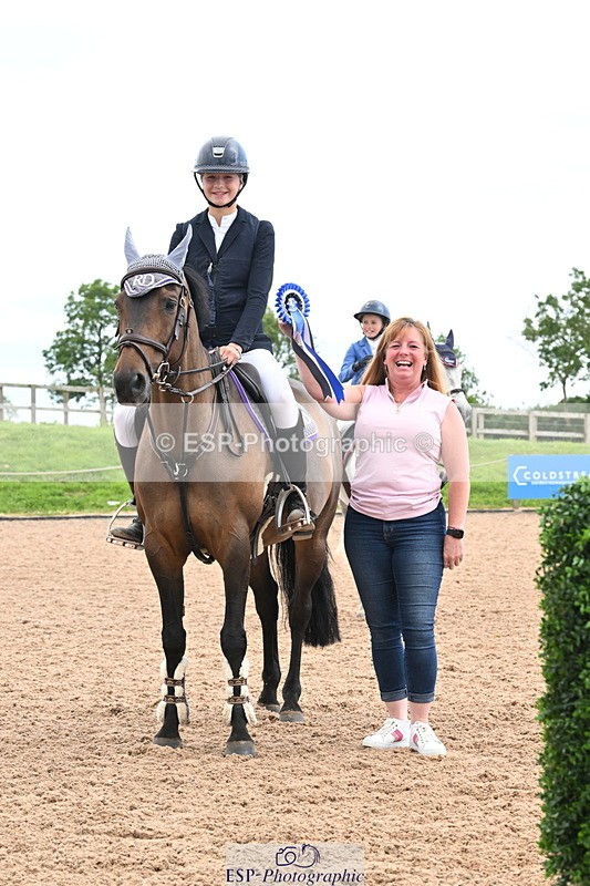 240630A-154126-14648 - Cls 25 HOYS 138cm Jump Off and Presentations