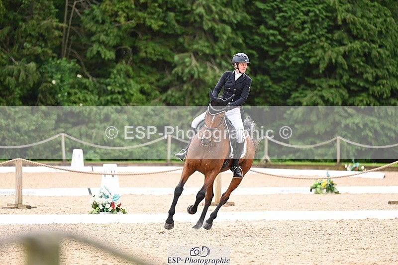 240524-094611-07963 - 508-RATHCOSGROVE_TIMMY-Sophie_Van_Der_Merwe