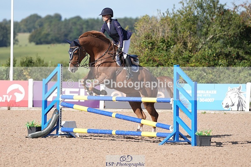 250912-100432-03522 - Cls 21 Snr British Novice and 90cm Open
