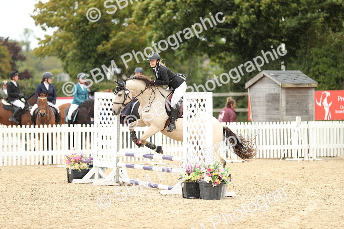 SBM_04569 - J28 - Senior Horse & Pony 60cm Championships