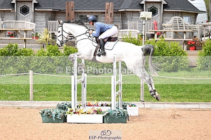 260510-151250-07505 - Cls 41 Snr Foxhunter