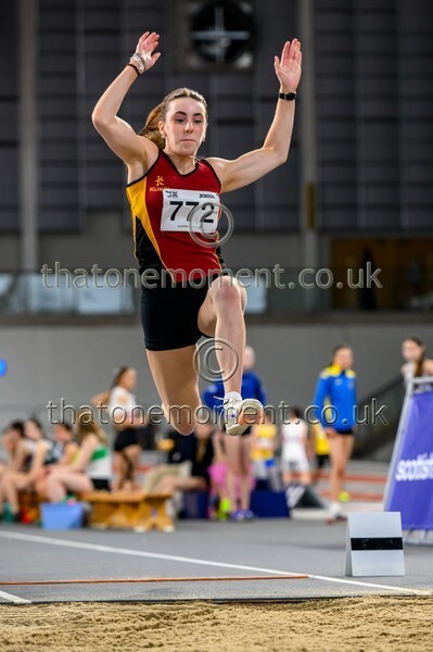 SeniorInd25-916622 - Field Female