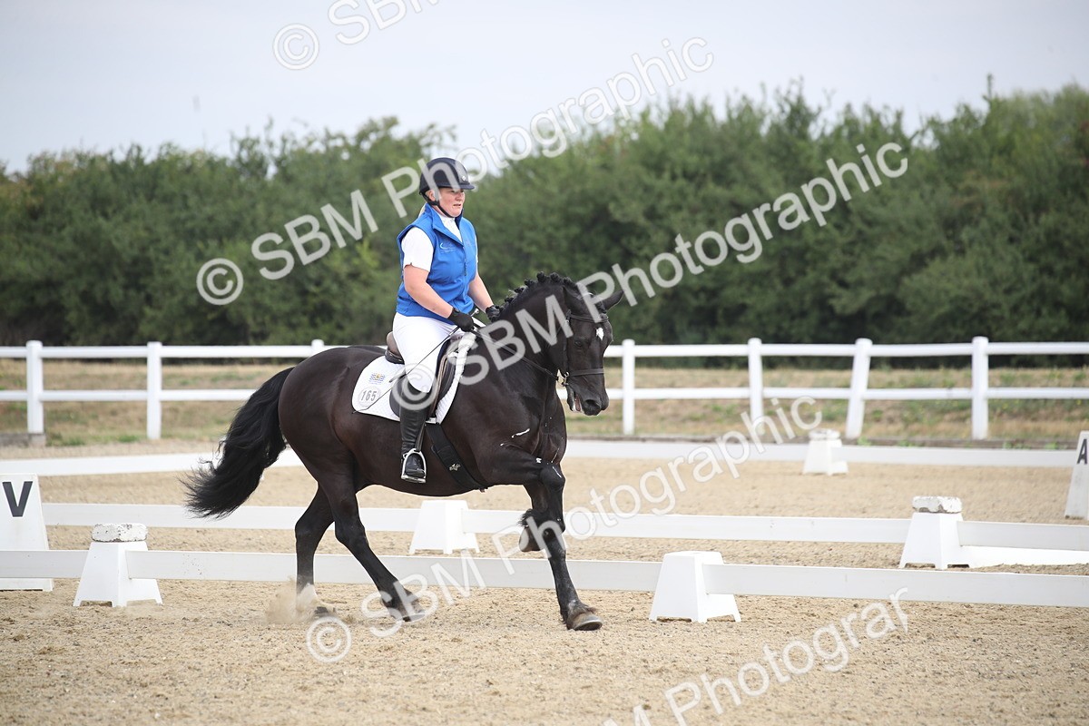 SBM_005886 - Novice 5 - 8.30.10.39