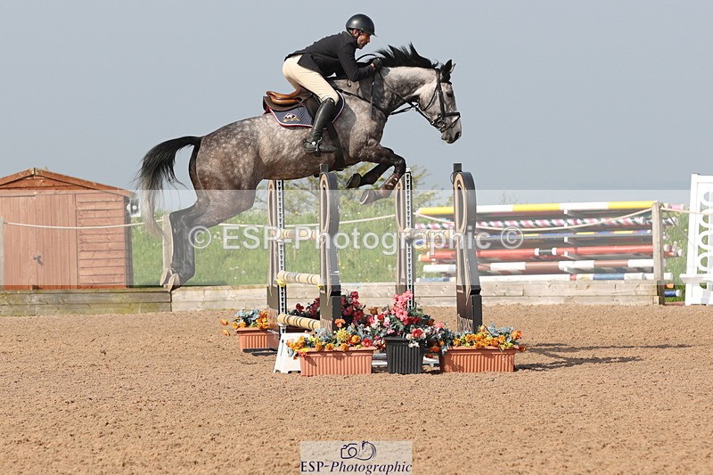 240511A-093503-11141 - Cls 32 Foxhunter