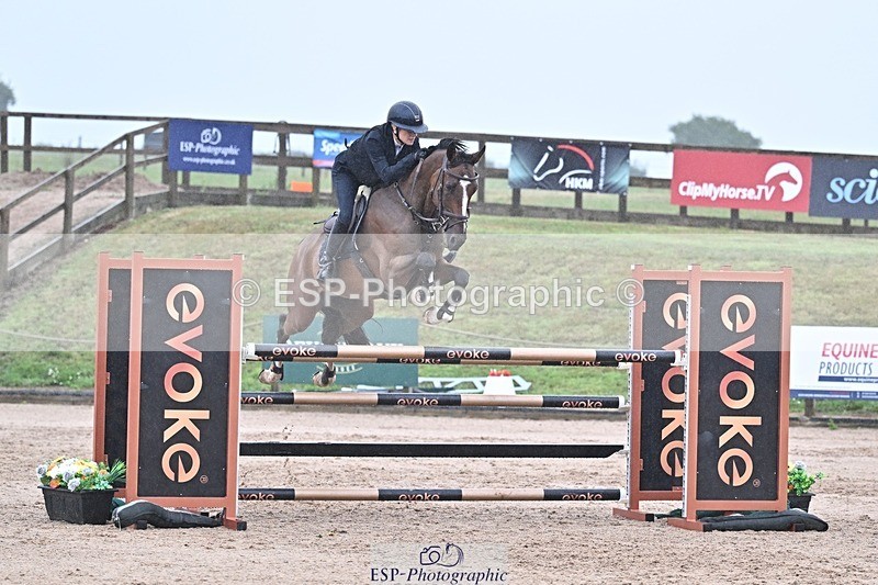 250731-100827-00305 - Cls 02 Snr Fox 1st Rnd