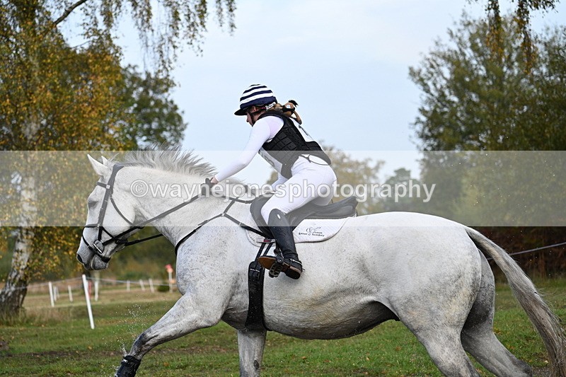 WJ7_0327 - 80cm Cam 2 Water Time 10:45 to 11:06