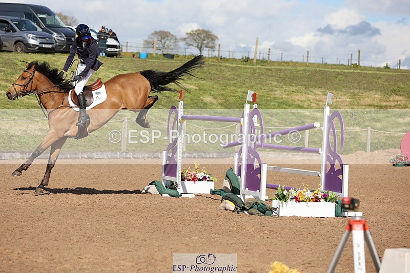 240419A-161811-09301 - Cls 10, 2 Star Big Tour 145cm  15.45 to 16.35 break