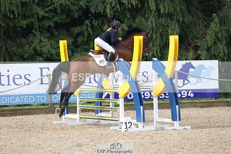 230618-092423-09628 - Cls 19 Pony Intro 1m