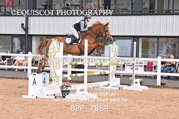 BPP_7864 - CLASS 16 FRI GFS Saddles Senior Newcomers/1.10m Open