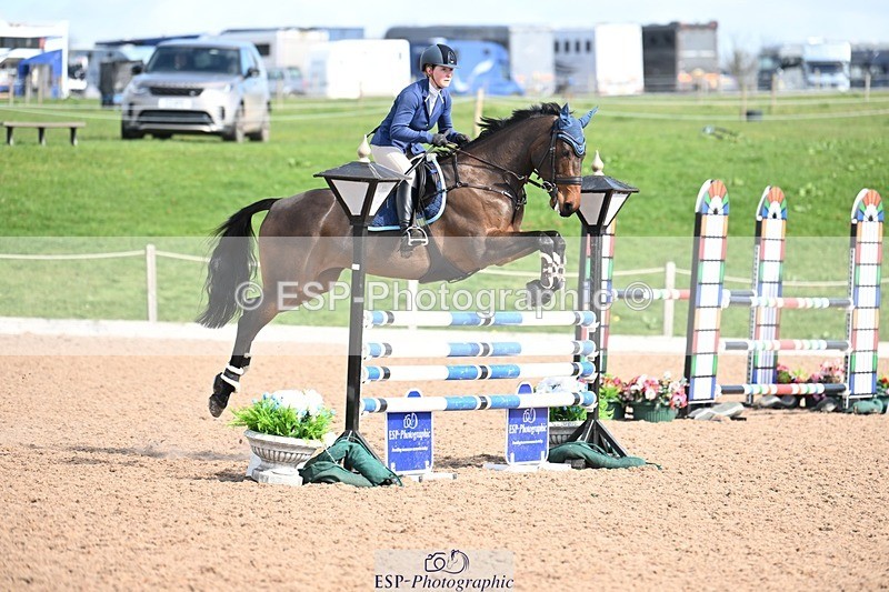 250329-105800-04074 - Cls 14 Snr Newcomers