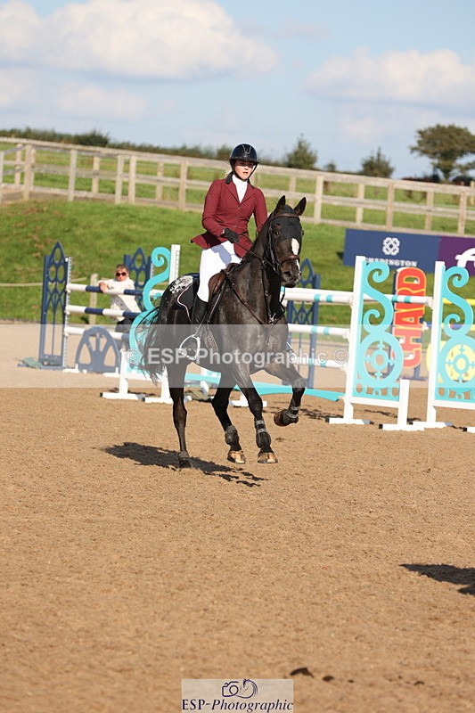 230915A-162458-03156 - Cls 6 Snr 1.05m Derby