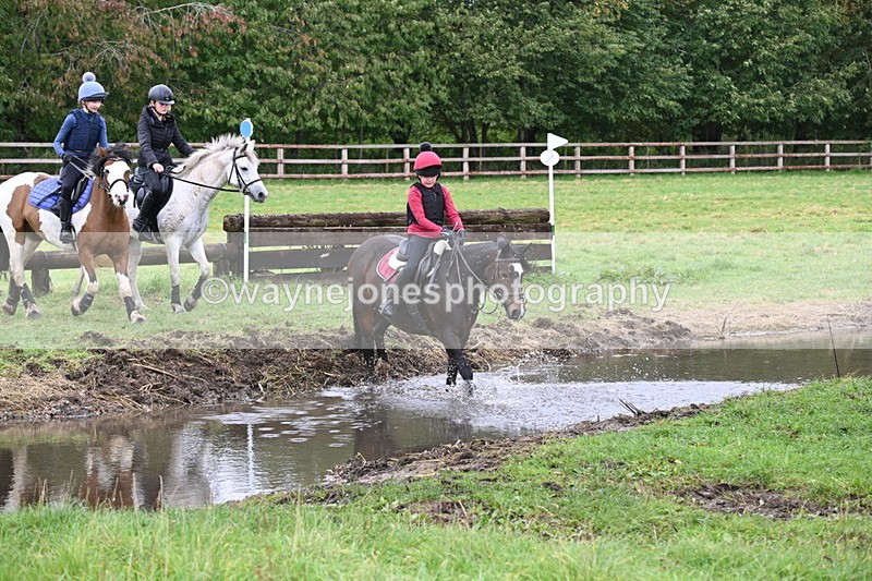 WJ6_6150 - Time at Photographer 12:41 to 13:05