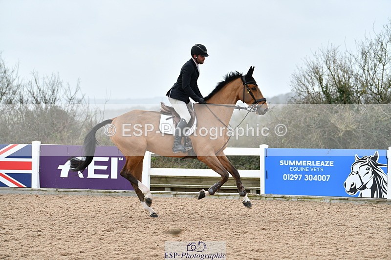 240124A-124424-00525 - Cls 3 Newcomers & 1.10m Open