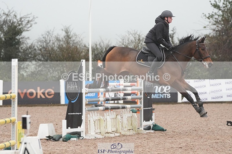 251207-122407-02057 - Cls 20 Snr Newcomers and 1.10m