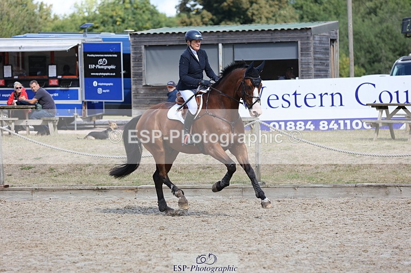 250829A-111654-01326 - Cls 7 British Novice and 90cm