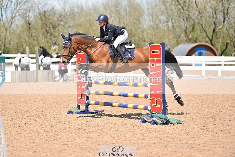 240504A-132623-01746 - Cls 18 & 19 Club & Schools 90cm