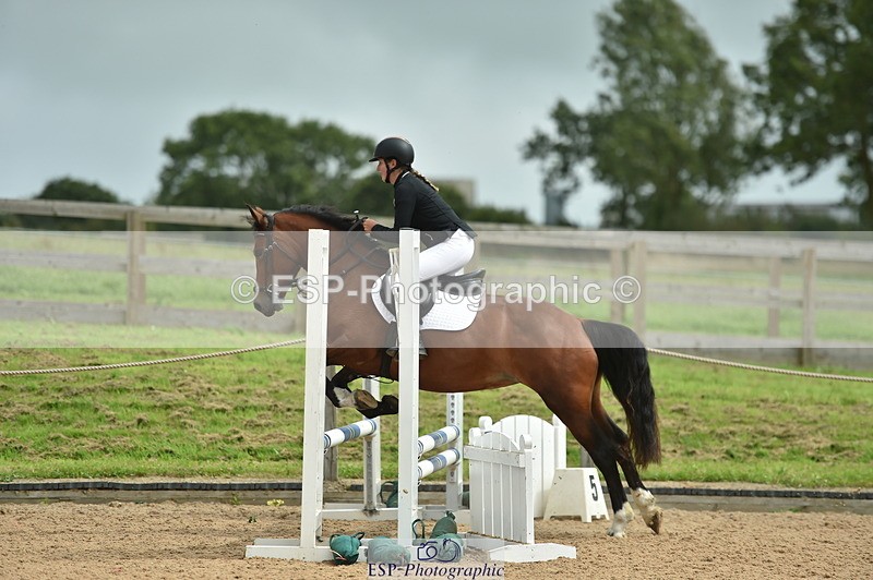 230819A-132348-00632 - Cls 42+43 Club and Schools 70cm