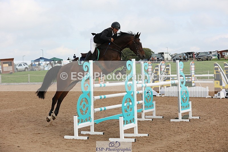 230915A-113932-01830 - Cls 2 Snr Foxhunter