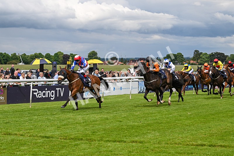 290524-Race 4-Makeen-6184 - Race 4