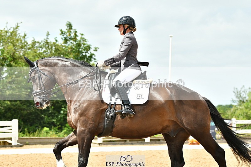 230701A-142216-06728 - Cls 11 Medium 73