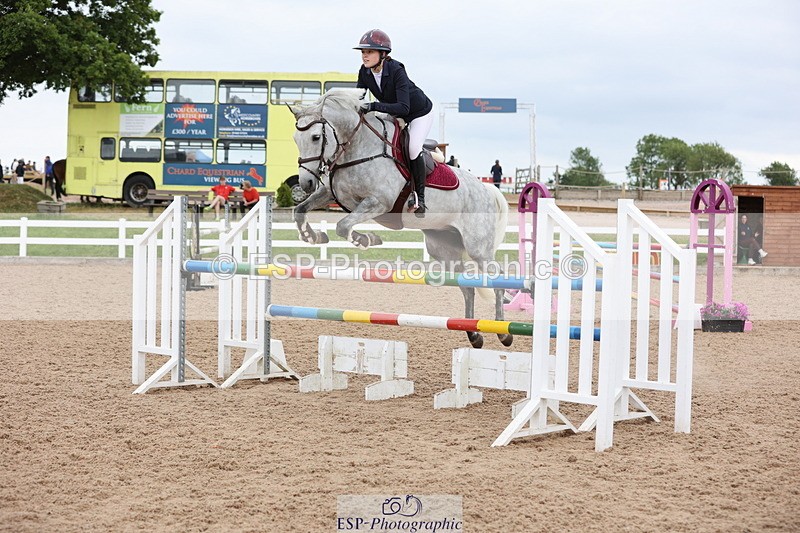 240630A-162631-15164 - Cls 33 Foxhunter and 1.10m Open