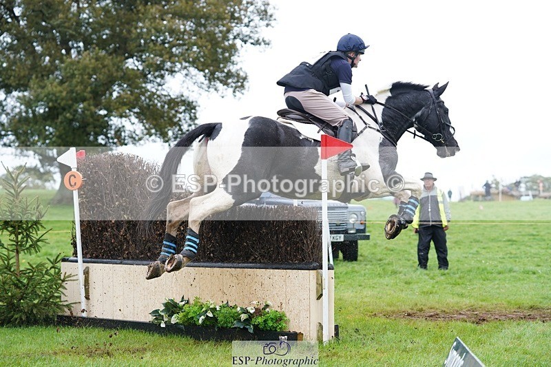 231021-124750-17038 - 409-COUSIN.JERRY-Beatrice.Southcombe-SC+XC