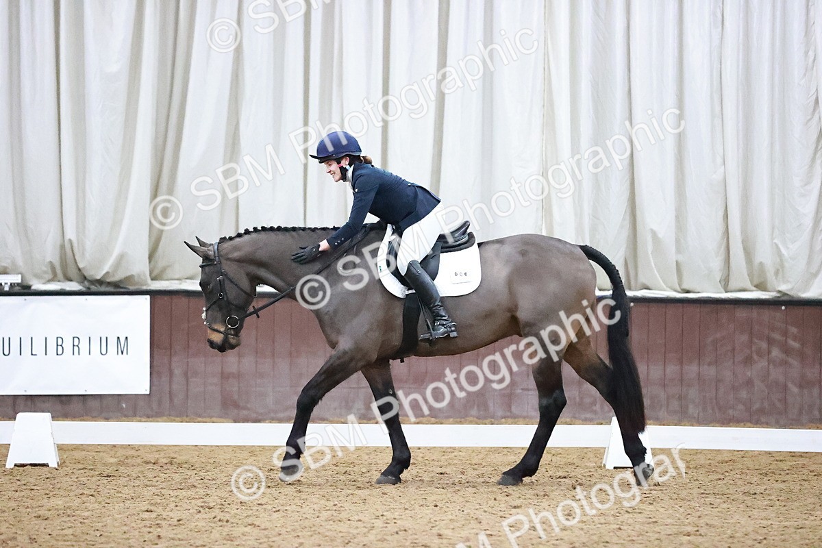 SBM_001761 - Class 9 - Novice 4