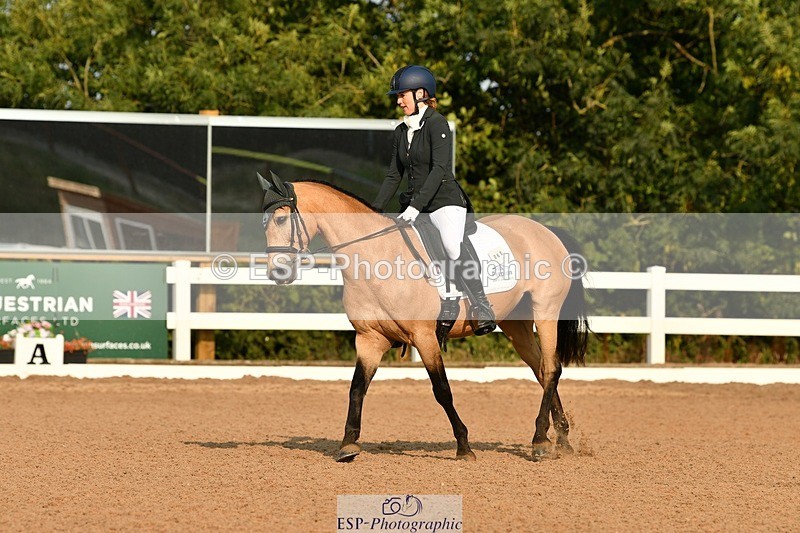 250817-090635-06748 - 065-Nicky.TurriffMyshall.Robby