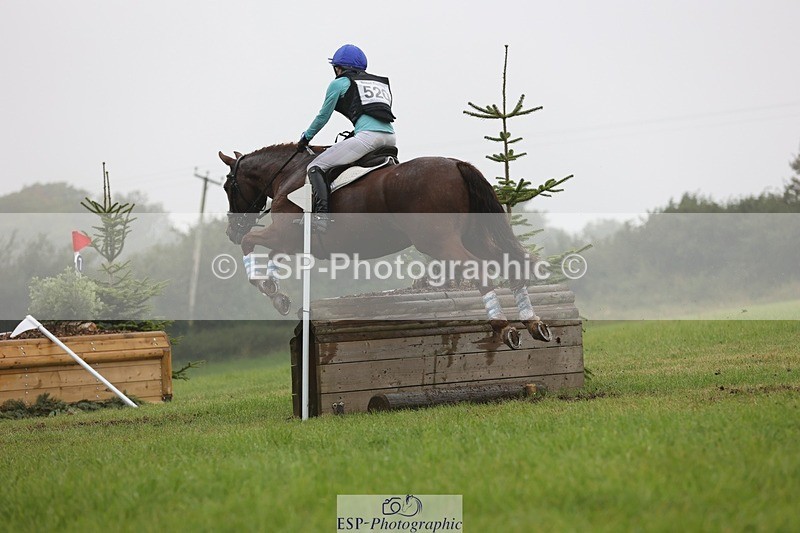 240901A-162024-11180 - 520-Siobhan.Micklethwaite-ONE.CARAT