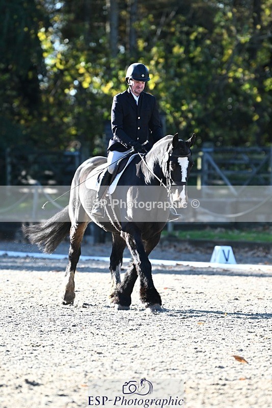 231110-103752-00142 - Cls 2 Prelim 17(a)Q