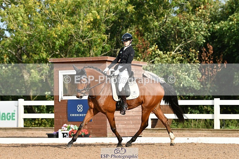 250906-092815-00349 - 040-Rianne.FultonSunset.Mojito