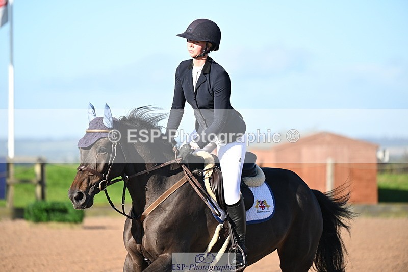 240912A-091015-00068 - Cls 1 Snr 1.05m & 1.10m Open