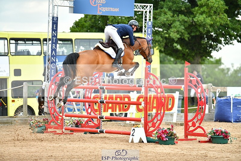 230720A-151927-03808 - Cls 9, 2 Star Big 1.40m Start to break