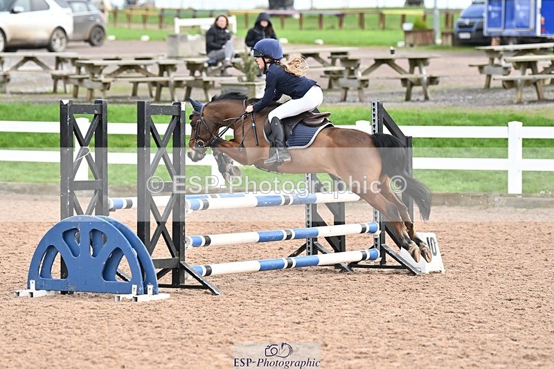 241117X-090704-03135 - Cls 05s A&B Pony Brit Nov & 80 Open