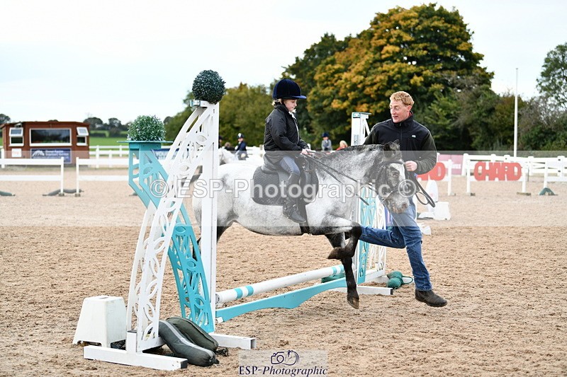 241013B-093225-00215 - Cls 1 Clear Round