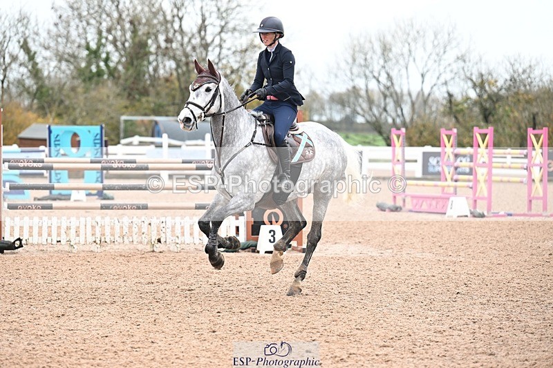 251105-142159-00856 - Cls 06 Fox & 1.20m