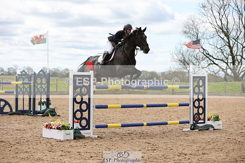 240419A-123706-07335 - Cls 6, 2 Star Medium Tour 1.35m