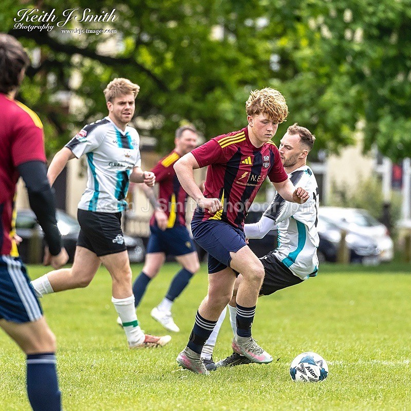 9KJS8842 - Pitch 3. Abington FC vs Royals. Abington Park. 10th May 2026.