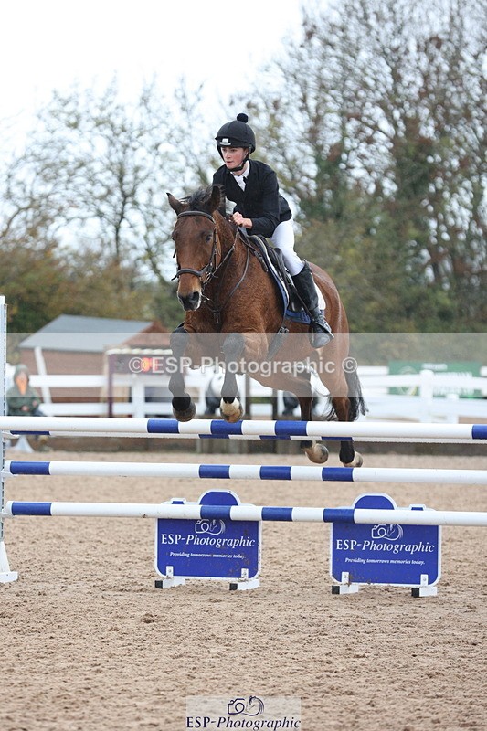 231112A-124737-04188 - Cls 19 Snr 1.05m Open