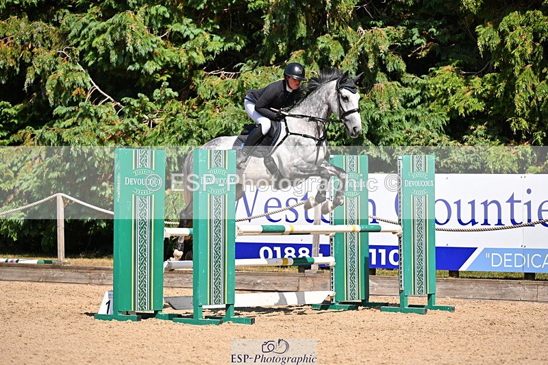 250817A-145613-04725 - Cls 21 Snr Newcomers