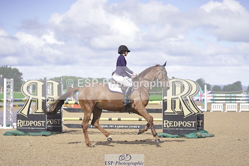 230806A-104720-01438 - Cls 13 Snr Newcomers & 1.10m Open