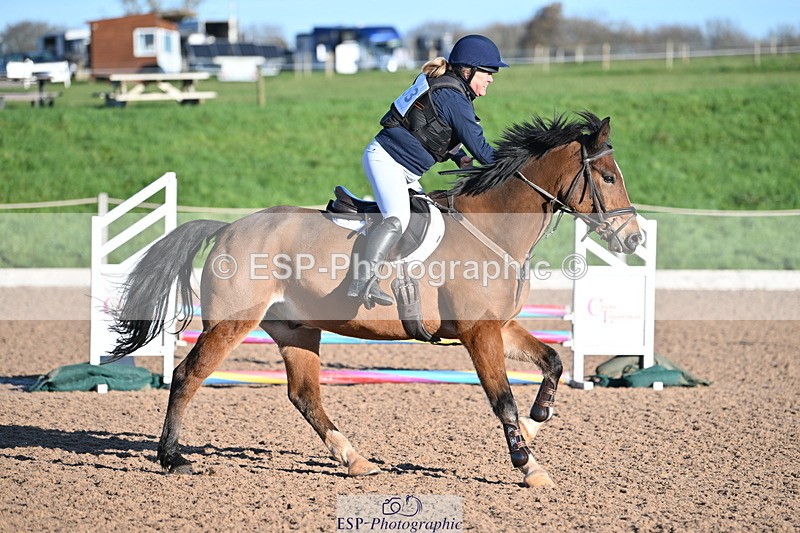 231125A-103946-00152 - 70cm