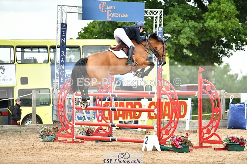 230720A-153548-03943 - Cls 9, 2 Star Big 1.40m Start to break