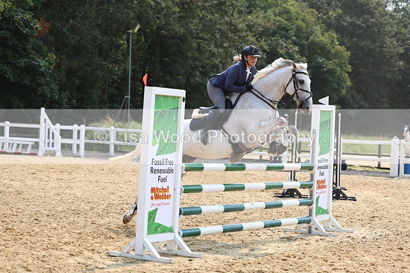 3E7A2235 - Class 7: Senior 1.05m